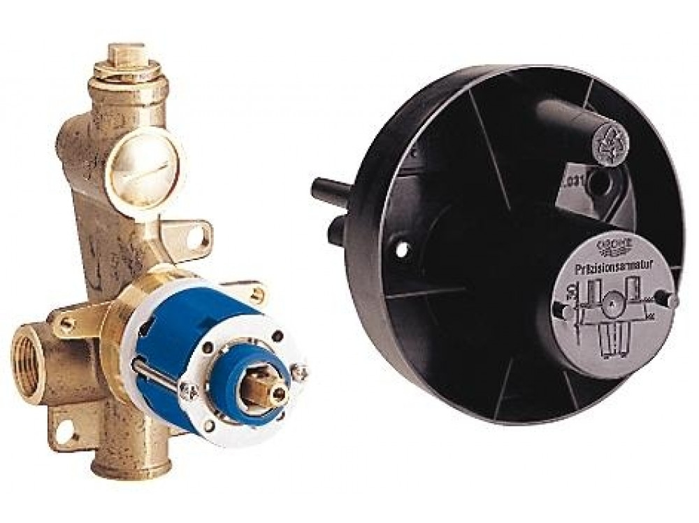 33961000  в фирменном магазине Grohe
